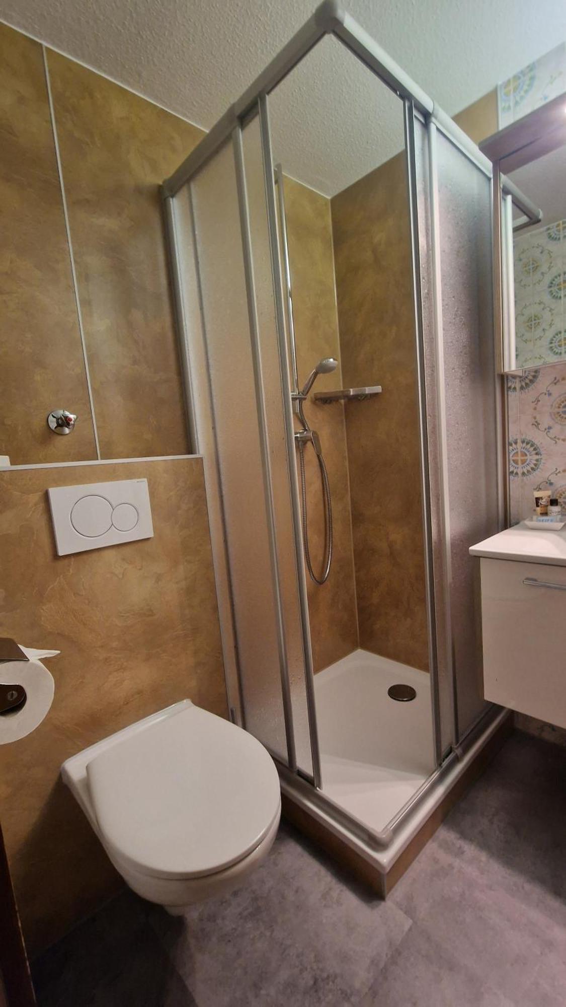 Gaestehaus Meng Bad Krozingen Bagian luar foto